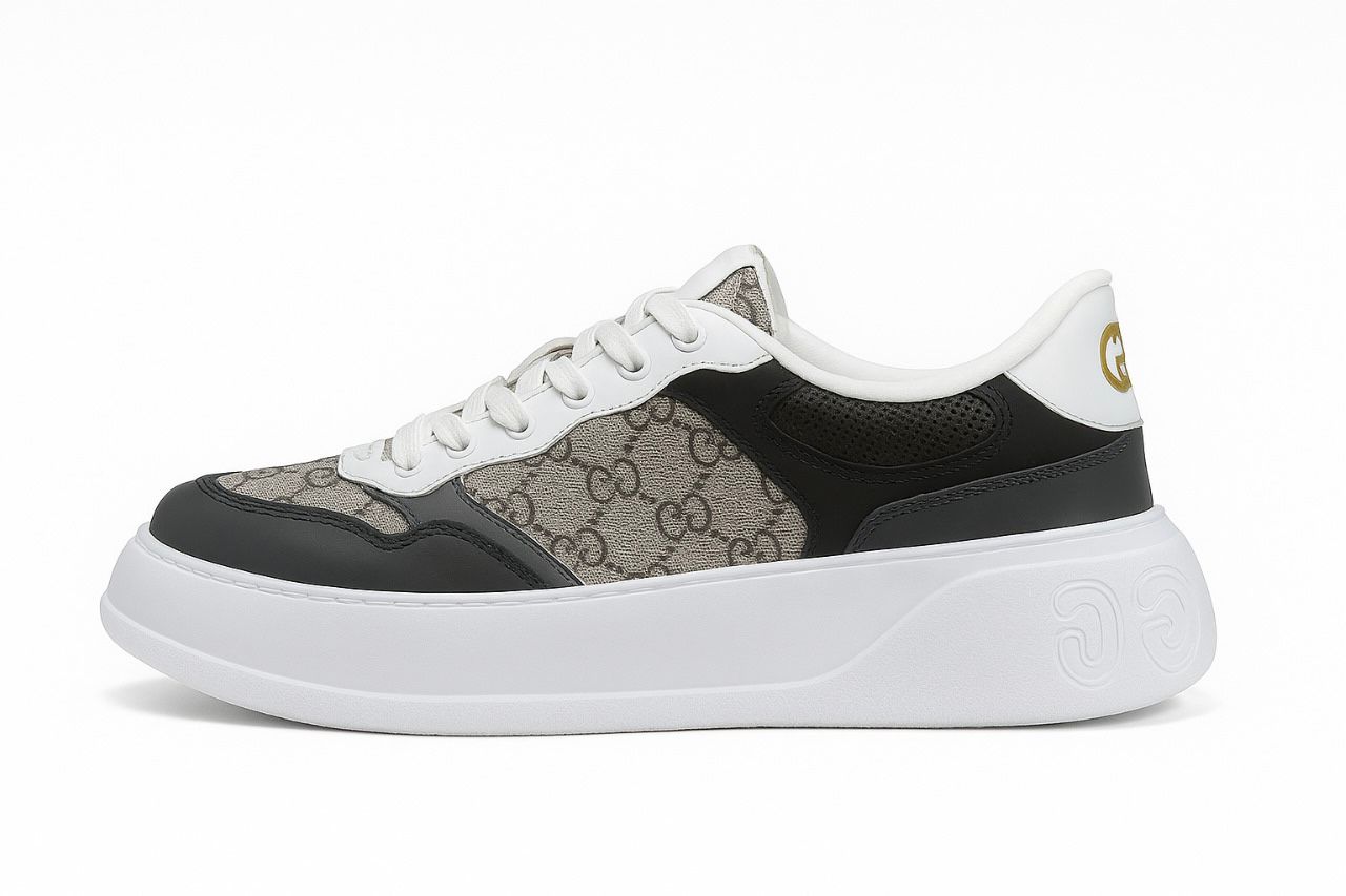 Tênis Gucci GG Supreme Casual