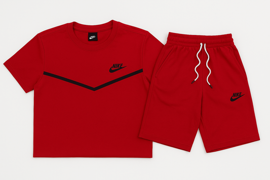 Conjunto Nike Vermelho Classic (camiseta + bermuda vermelha com detalhes em preto)